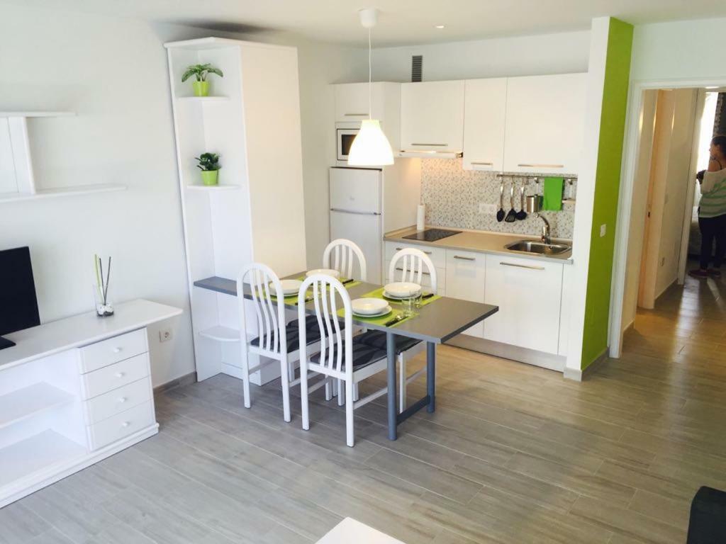 Pistachio Apartment Lanzarote Apartment Costa Teguise Ngoại thất bức ảnh