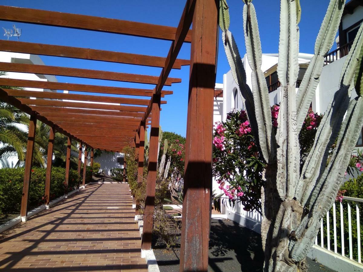 Pistachio Apartment Lanzarote Apartment Costa Teguise Ngoại thất bức ảnh